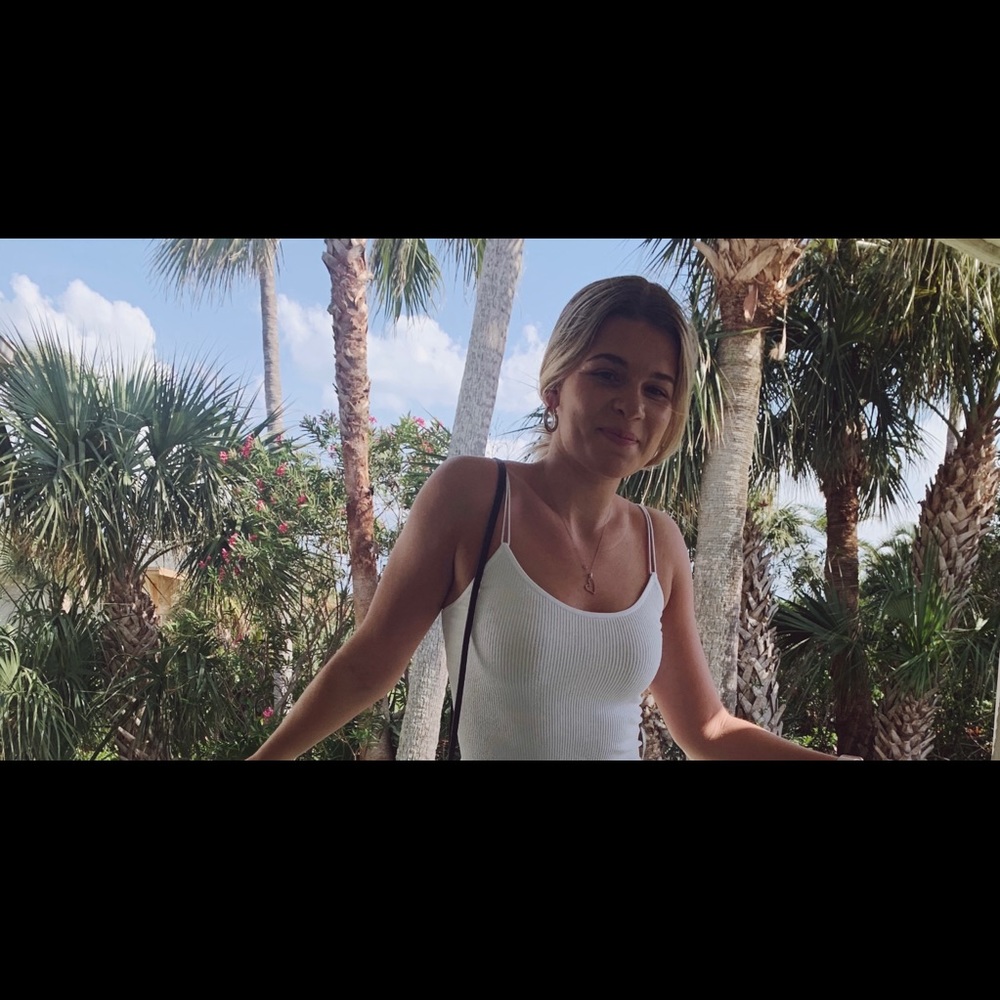 Meet your Posher, Chelsey